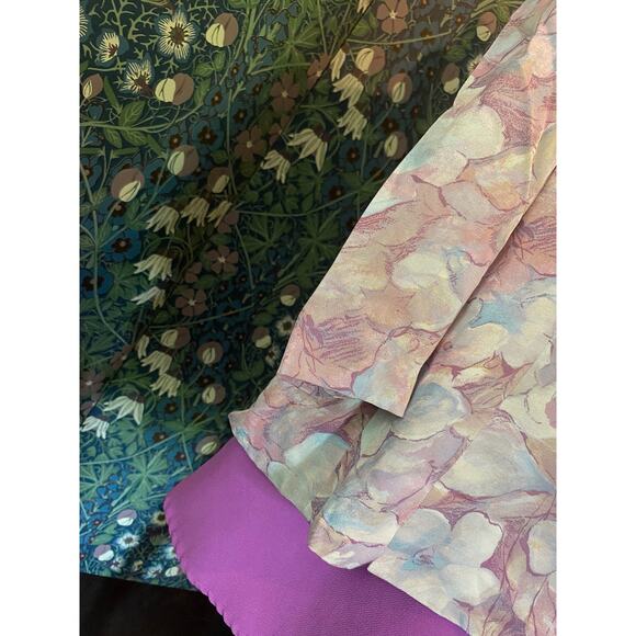 Jacket with romantic pastel flowers, size M/L - Picture 4 of 4